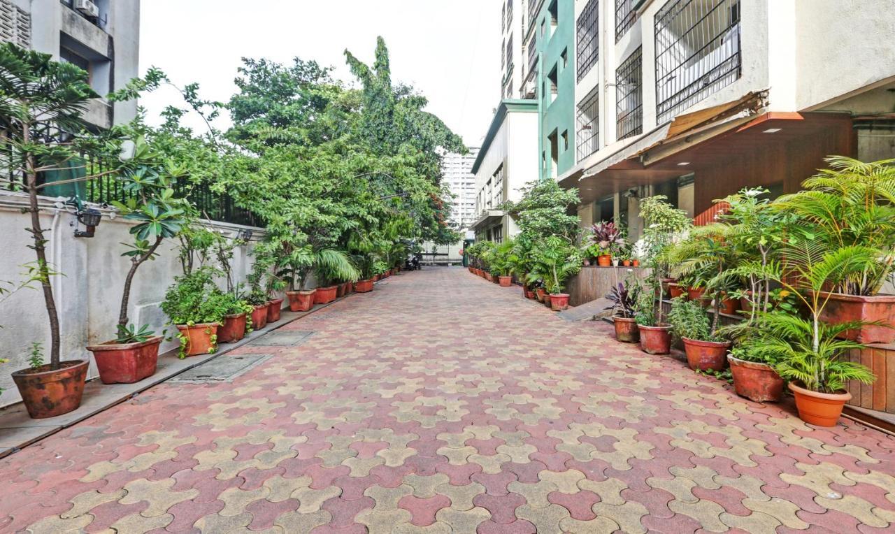 Treebo Welcome Apartments Мумбаи Экстерьер фото